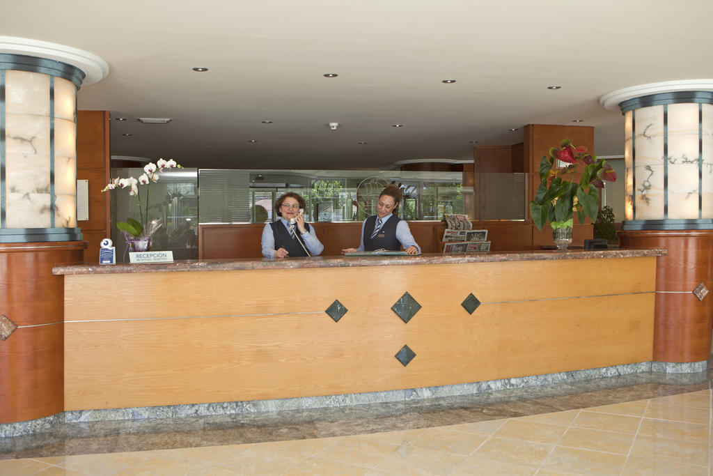 Hotel Cristobal Colon Playa de Palma  Exterior photo